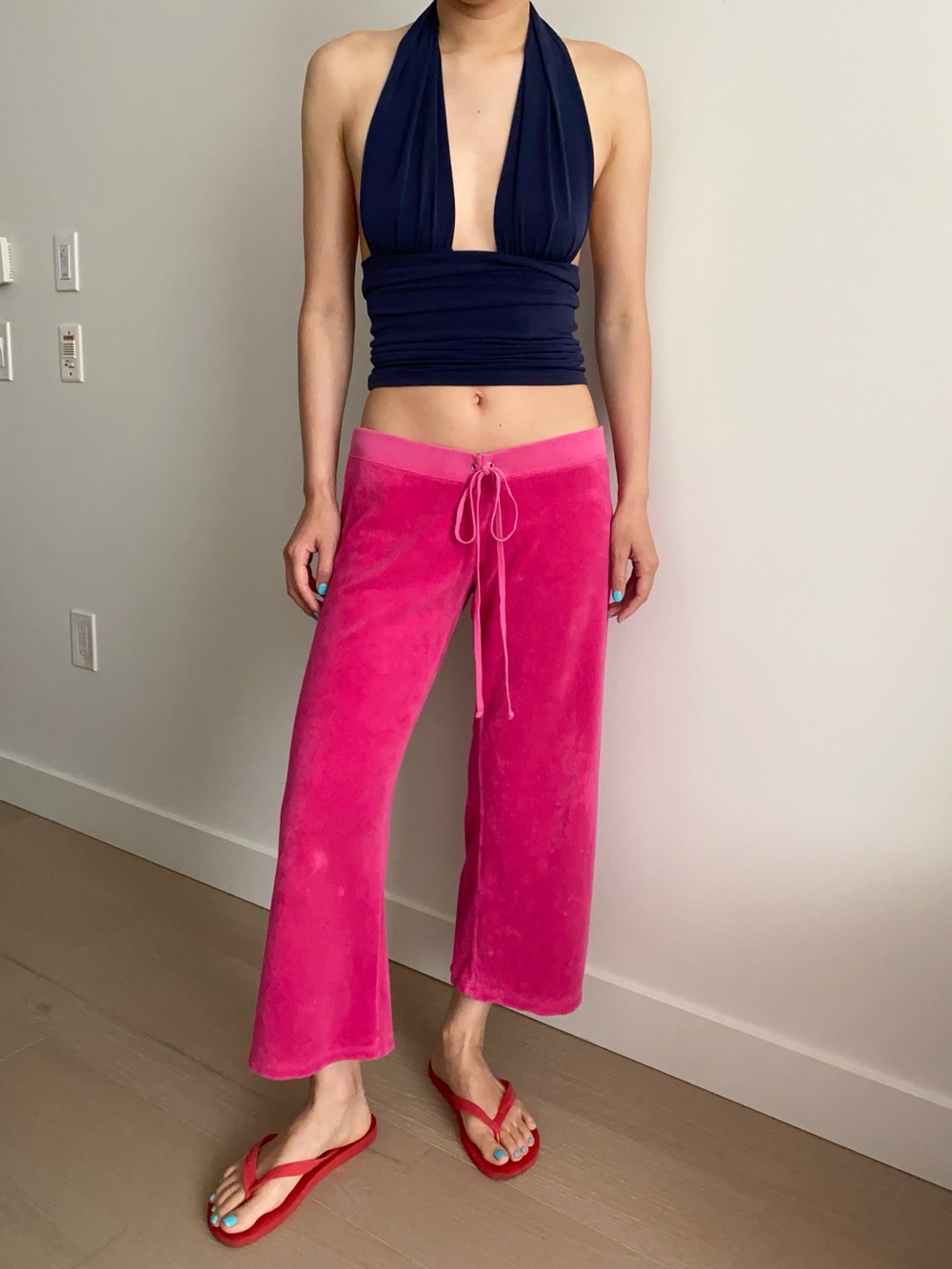 Juicy Couture Hot Pink Velour Cropped Pants